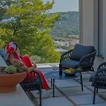 Hera - Private Pool, Near Beaches, Ideal For Groups *