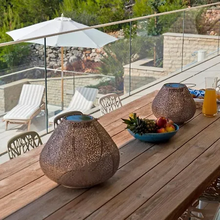 Hera - Private Pool, Near Beaches, Ideal For Groups Villa