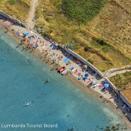 Villa Hera - Private Pool, Near Beaches, Ideal For Groups Lumbarda