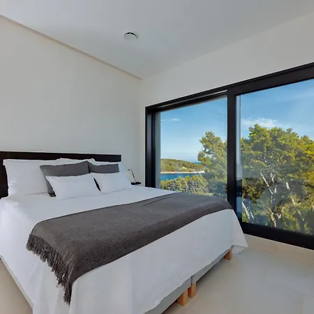 Hera - Private Pool, Near Beaches, Ideal For Groups