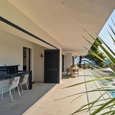 Hera - Private Pool, Near Beaches, Ideal For Groups Villa