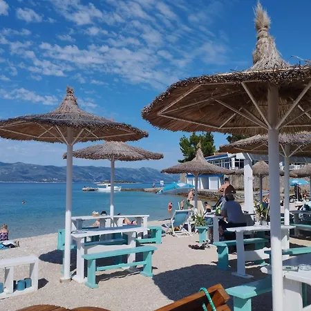 Hera - Private Pool, Near Beaches, Ideal For Groups